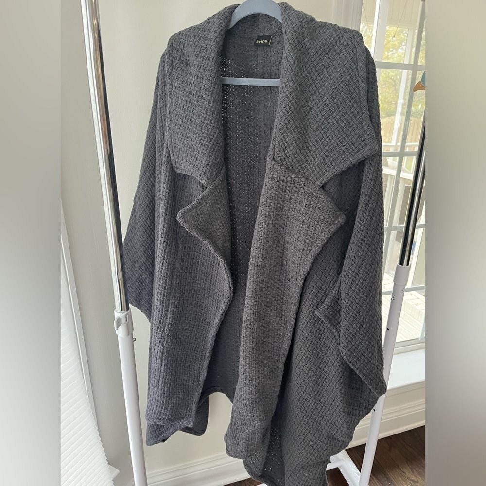 SAACHI Waffle Knit Topper Cape Scarf Cardigan Wrap in Dark Gray Cotton One Size - Picture 7 of 12